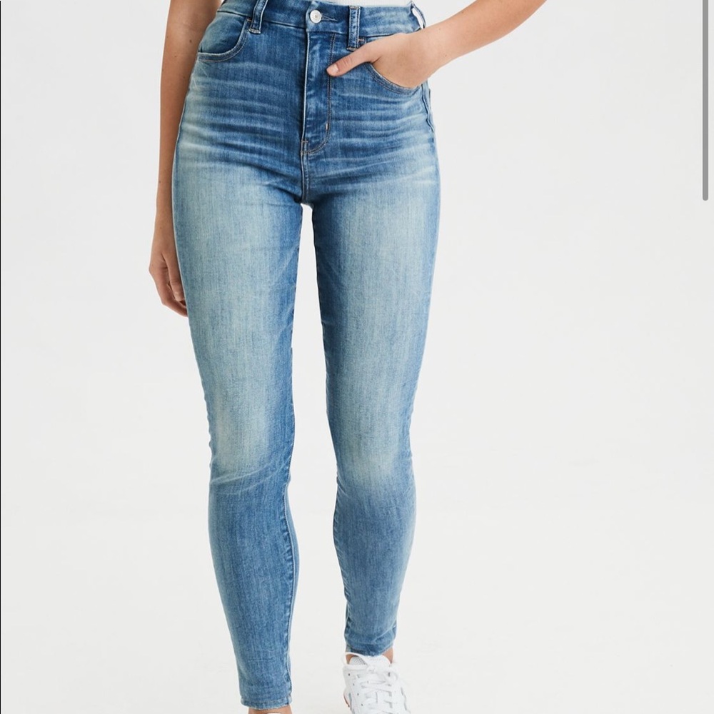 American Eagle High Waisted Curvy Jeans 10Long NWT